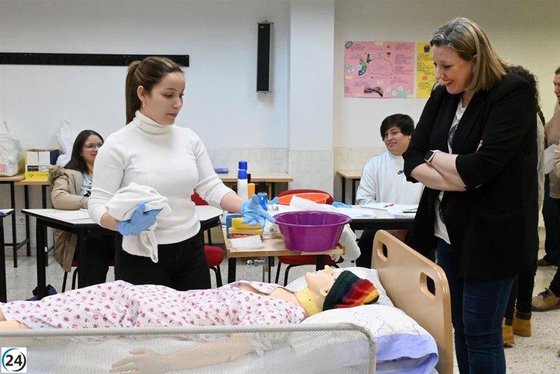 Castilla y León denuncia que la tarjeta monedero excluye a familias sin hijos y no alcanza zonas rurales