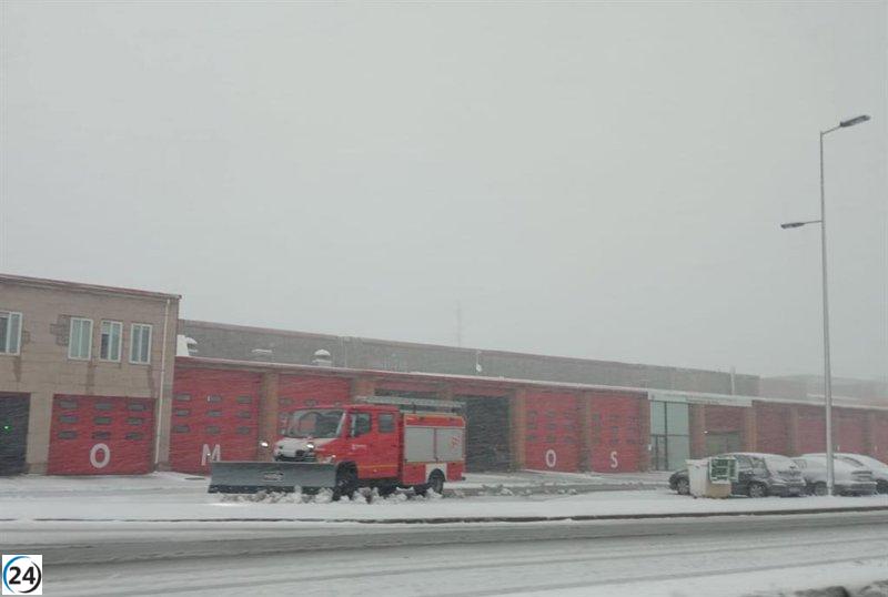 El delegado del Gobierno declara alerta por nevadas en Ávila y Segovia.