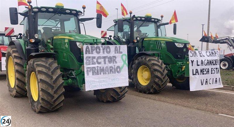 Agricultores de Castilla y León protestarán en Santander por la crisis del sector cerealista.
