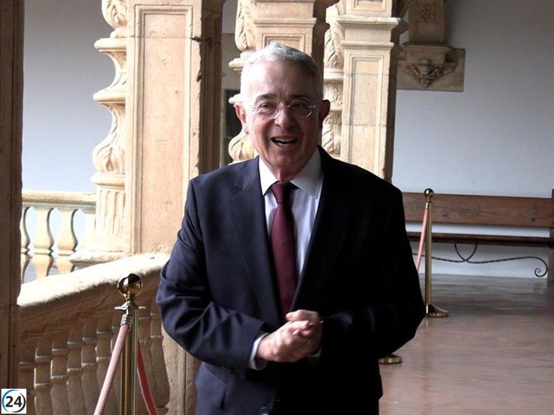 Uribe elogia el rol crucial de la USAL en la historia y el futuro