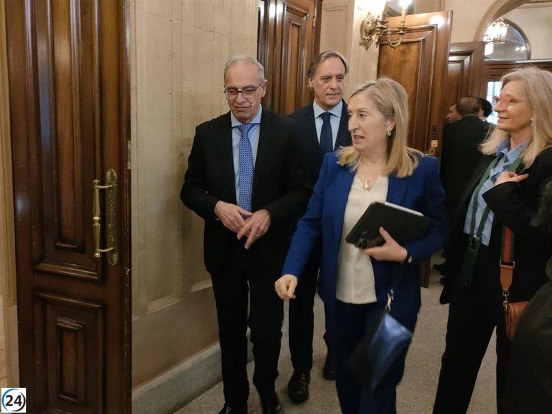 Ana Pastor critica el retroceso de las conexiones ferroviarias en Salamanca