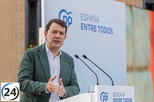 Mañueco critica que España busque un presidente rodeado por la justicia y escondido.