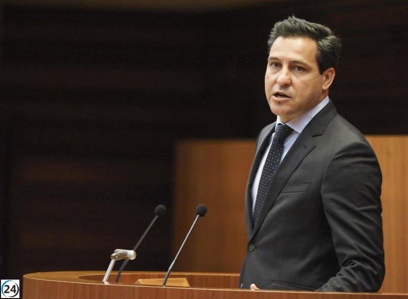 De la Hoz se une a las filas del PP en el Parlamento Europeo.