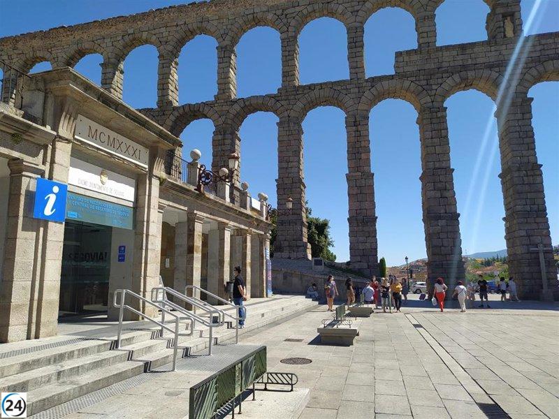Castilla y León se convierte en el cuarto destino turístico más visitado del país, con 3,43 millones de viajeros.