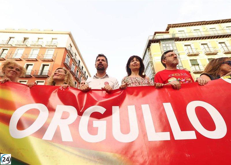 Redondo critica el avance de Vox y advierte sobre su falta de límites y respeto a los derechos.