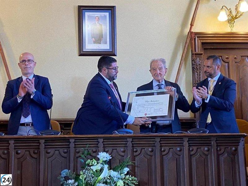 Claudio Sánchez Albornoz recupera título de Hijo Adoptivo de Ávila