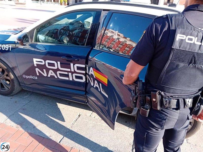 Dos individuos arrestados por atacar con cuchillo al dueño de un negocio en Valladolid.