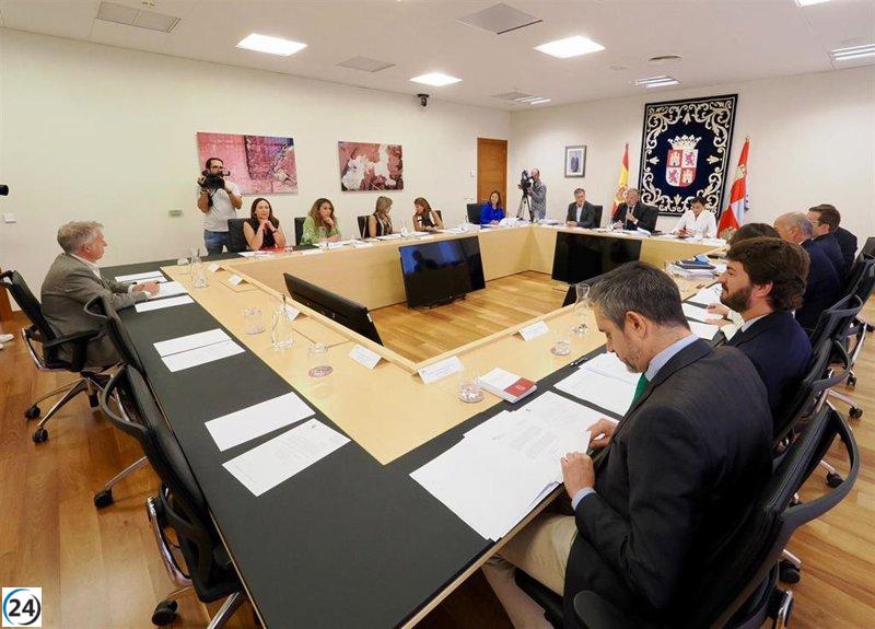 PP busca acercamiento con Vox en el nuevo curso político, pero este exige contrapartidas.