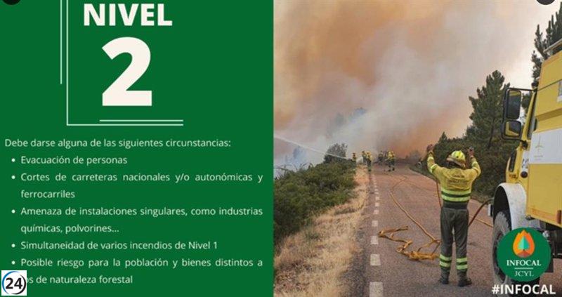 El incendio de Cabizuela alcanza nivel 2 ante riesgo para la población.