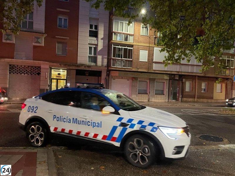 Dos individuos arrestados por coacción con arma blanca en comercio vallisoletano.