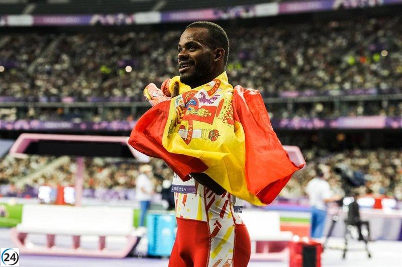 Adi Iglesias pierde el oro en los 400 m T20 en los Paralímpicos, Pineda se lleva la plata.