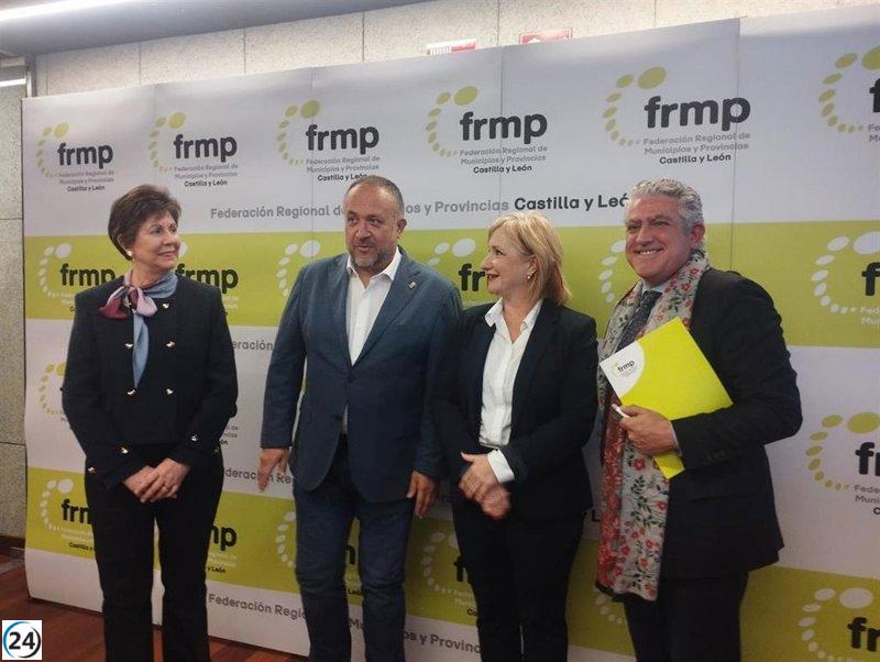 Leticia García se compromete a acelerar las ayudas para las entidades locales.