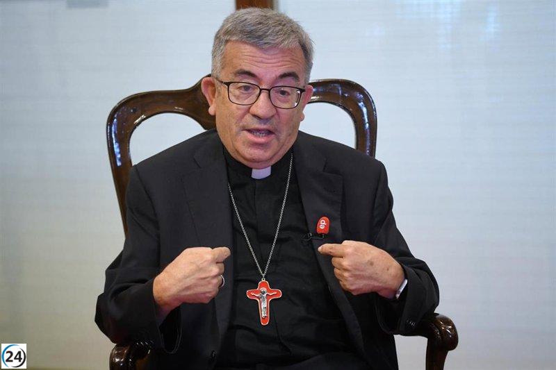 Argüello aboga por el respeto, recordando que el Corazón de Jesús ama y perdona, tras la burla de Lalachus.