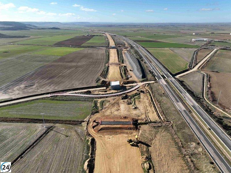 Adjudican 2 millones para electrificar la línea de alta velocidad Palencia-Cantabria.