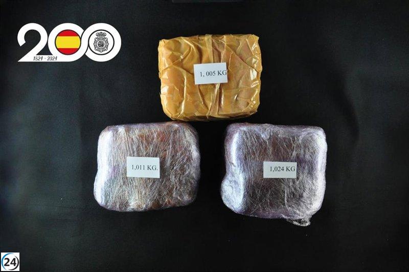 Capturado en Béjar un individuo con tres kilos de hachís en su auto.