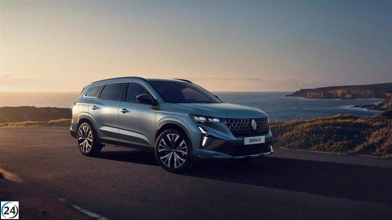Renault lanza una versión actualizada del Espace, disponible antes del verano.
