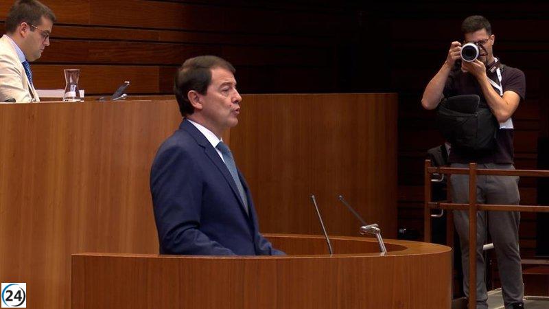 Mañueco se prepara para su cuarto debate, ahora en situación de minoría.