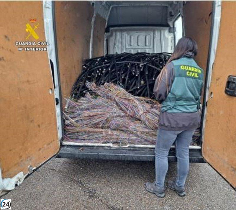 Capturan a cinco delincuentes tras el robo de 7,2 toneladas de cobre en Valladolid y León.