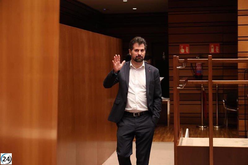 Tudanca será nombrado senador por CyL en una sesión que también aborda una propuesta del PP y Vox.