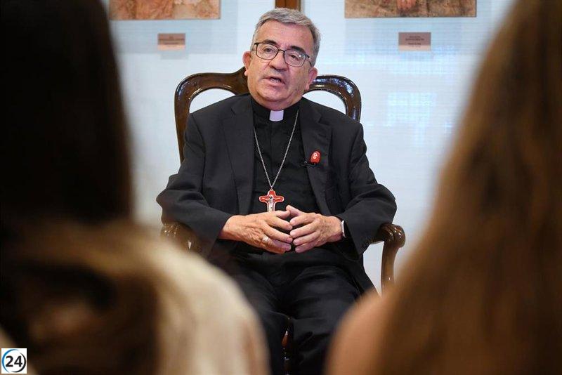 Argüello admite que exhibir el cuerpo de Santa Teresa es polémico, pero destaca su papel en la promoción del diálogo.