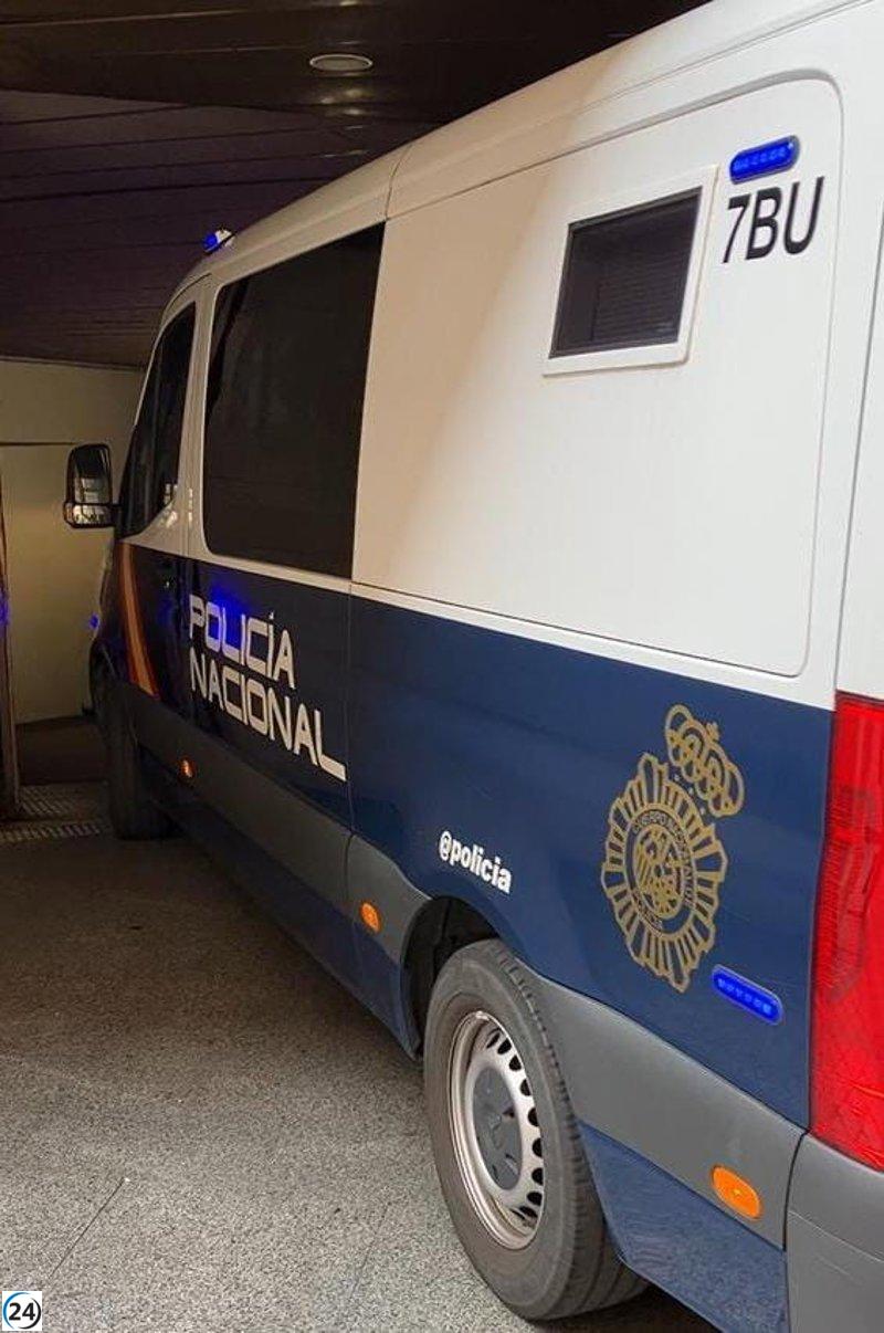 Capturado en Valladolid tras robar dinero en una gasolinera, donde un cliente lo retuvo.