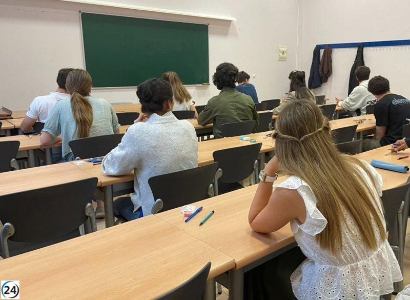 Examen de Lengua y Literatura del PAU 2025 en Castilla y León: Un análisis detallado.