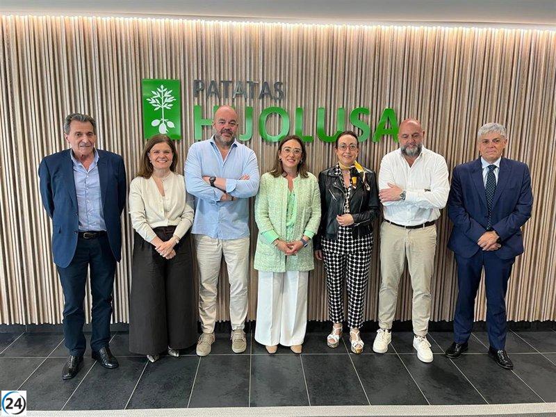 González Corral elogia el crecimiento del sector de frutas y verduras en Castilla y León.