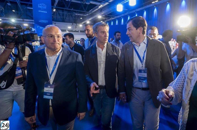 Mañueco y Tellado cierran este lunes la reunión del PP en Castilla y León.