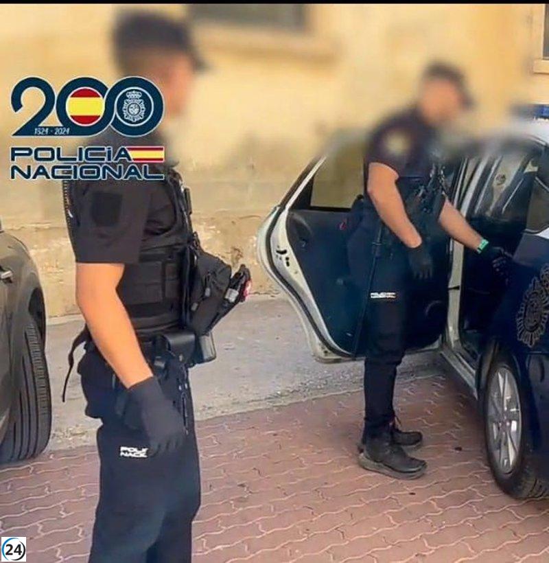 Liberado tras atacar a transeúntes y dañar un establecimiento en Valladolid.