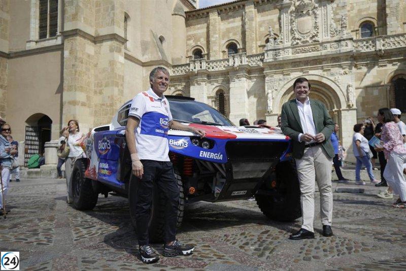 Jesús Calleja llevará la belleza de Castilla y León al Dakar con su vehículo de competición.