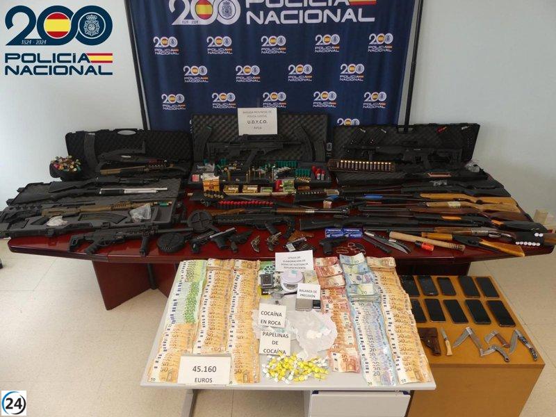 Desmantelan red narcotraficante en Ávila: tres arrestos y confiscación de armamento pesado.