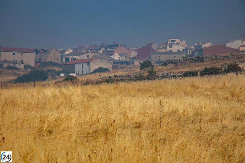 Incendio en San Bartolomé (Ávila) avanza positivamente; permanece controlado aunque aún activo.