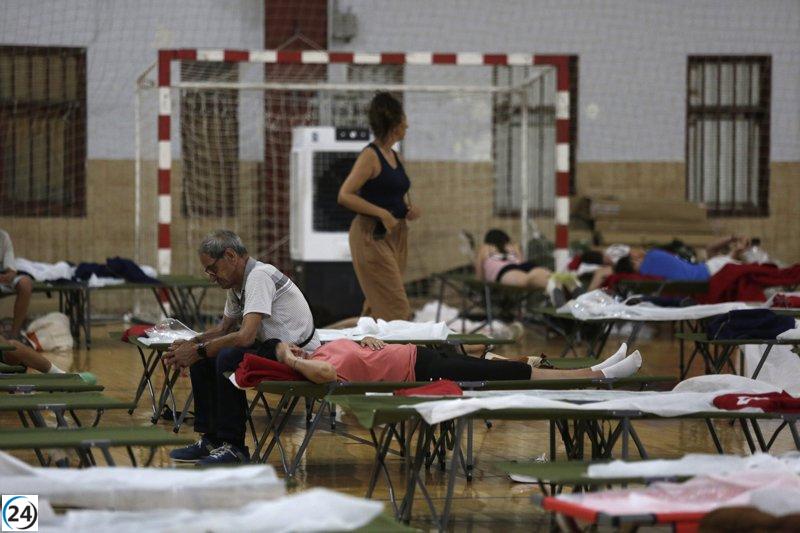 Descienden a 2.520 los evacuados por incendios en Castilla y León, con avances positivos en la situación.