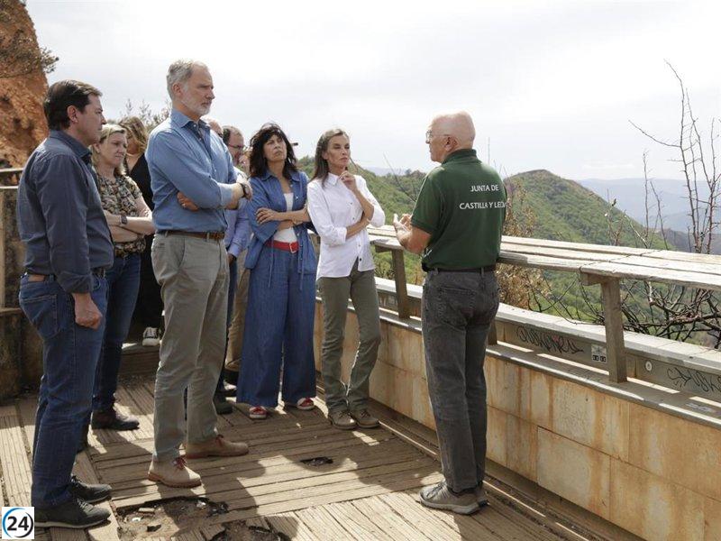 Don Felipe y Doña Letizia muestran apoyo a afectados por las inundaciones en Las Médulas de León.