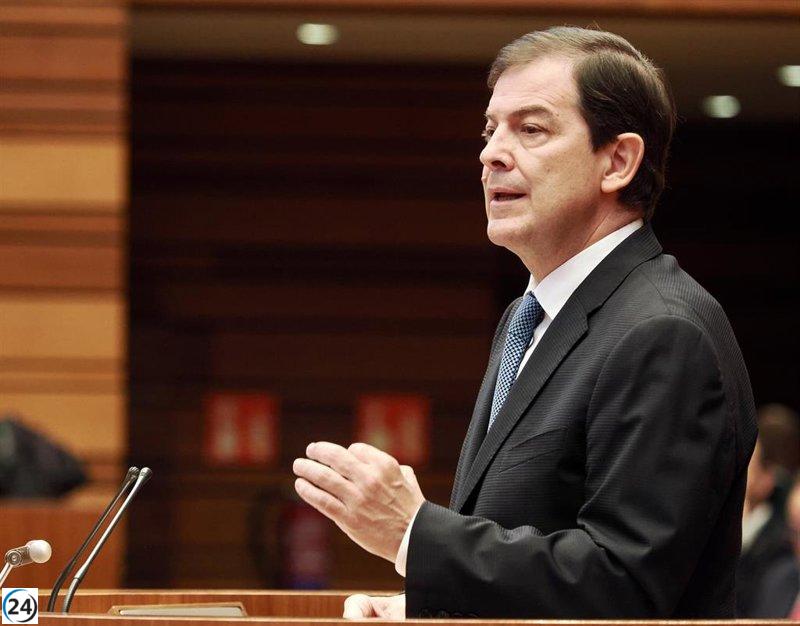 Mañueco impulsa decreto para gestionar bosques y se reunirá con partidos y el sector sobre medidas preventivas.