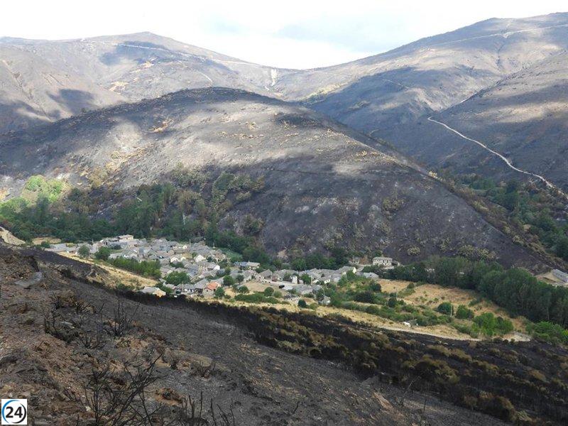 Ecologistas advierten sobre el peligro de contaminación hídrica tras incendios en León y exigen vigilancia.