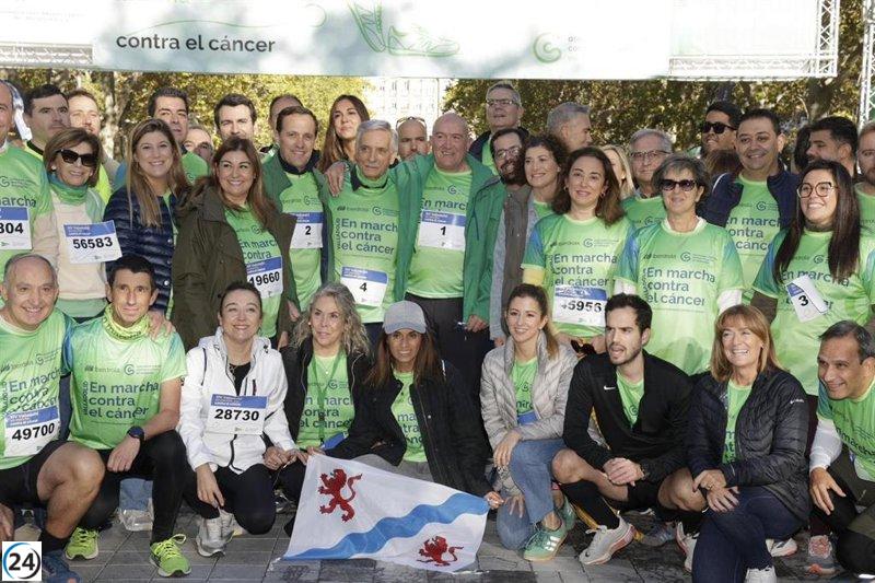 Valladolid se une en una masiva marcha de 52,000 personas contra el cáncer.