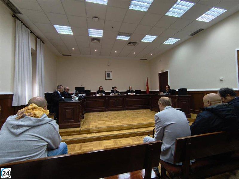 Tres imputados por importar cocaína de Colombia oculta en carbón se dicen inocentes.