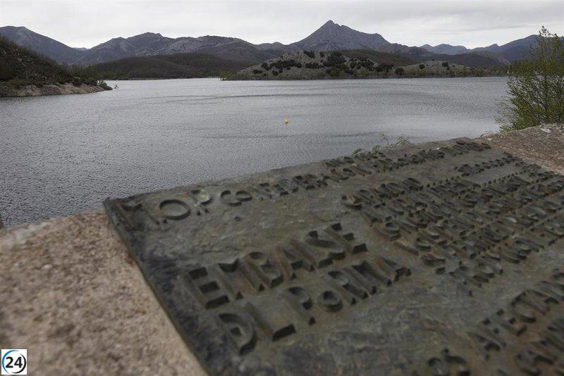 Embalses del Duero a un 56,4% de su capacidad, cae 5,6 puntos en un año.
