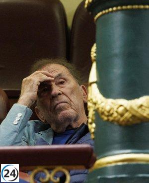 Sánchez Dragó será enterrado en Castilfrío de la Sierra (Soria) este martes.