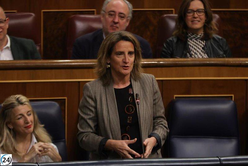 Ribera acusa a CyL de incentivar el abandono de pueblos, según la perspectiva conservadora.