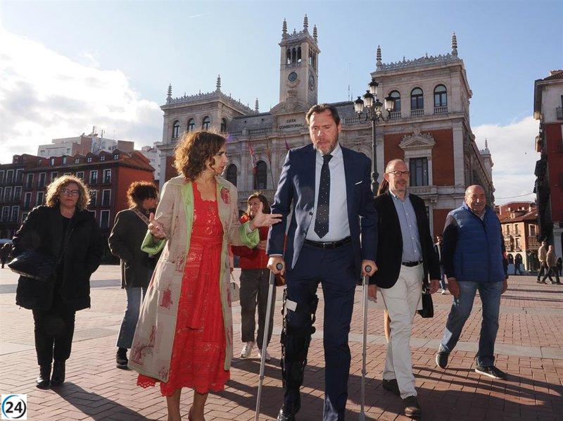 La ministra Montero se reúne con miembros del partido en Valladolid.