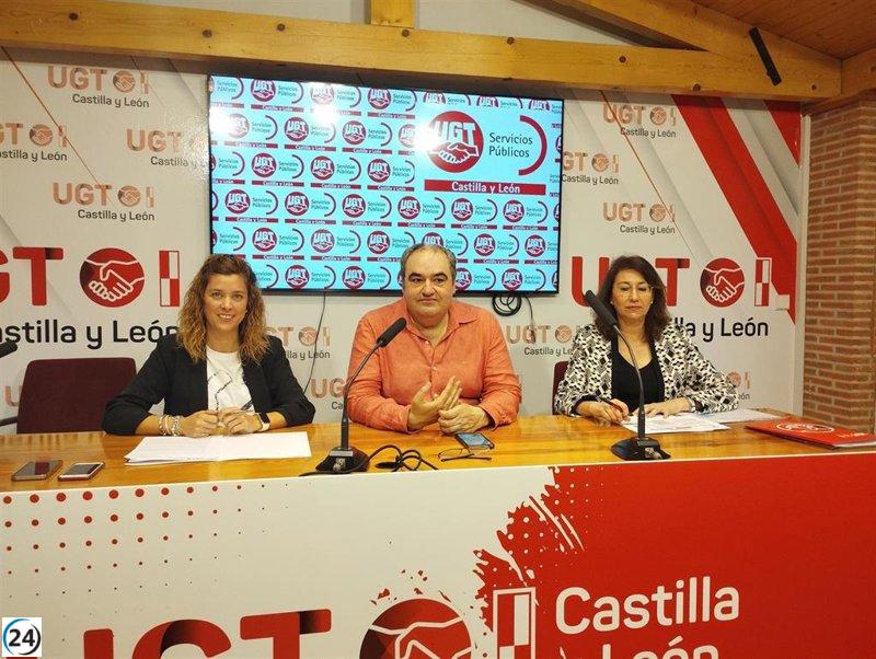 Trabajadores de centros de discapacidad privados exigen igual salario que los del sector público.