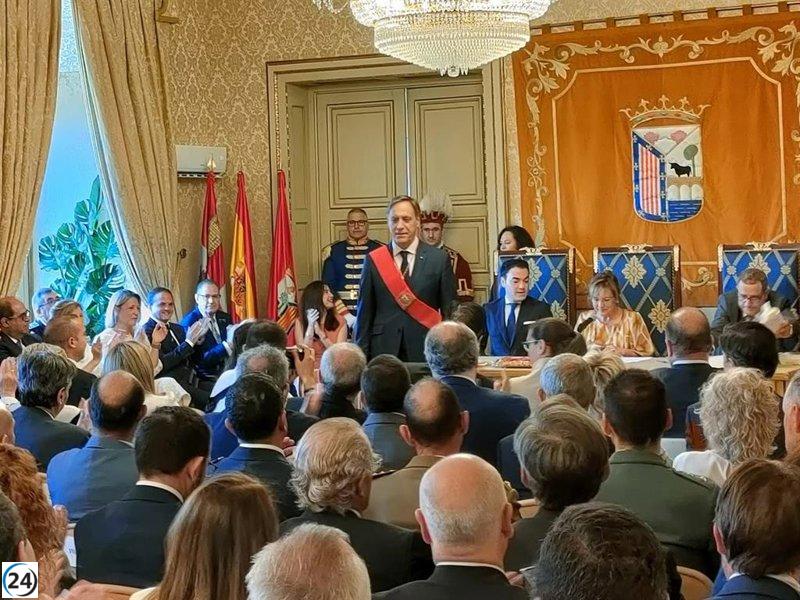 García Carbayo renueva su compromiso como alcalde de Salamanca.