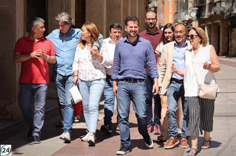 Feijóo planea implementar políticas de despoblación en España, lamenta Tudanca en Soria.