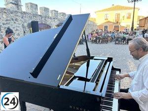 Fuentidueña (Segovia) acoge la espectacular 'Noche en Blanco y Negro'
