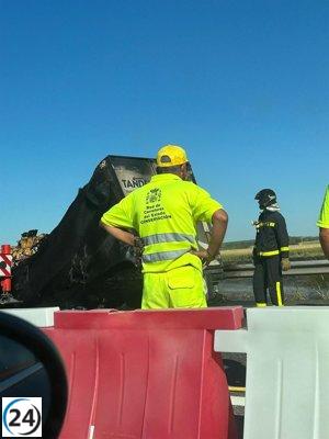 Incendio de camión genera grandes retenciones en la A-62.