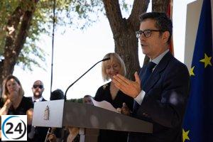 Bolaños critica a Feijóo por su persistencia en asistir a una investidura: 