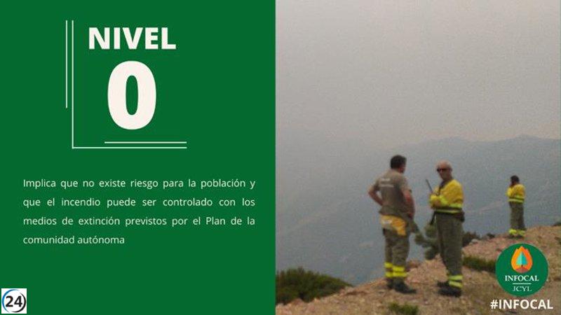 Fuego provocado por rayos en Nava del Barco (Ávila) reducido a nivel 0.