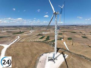 Iberdrola inaugura el primer aerogenerador de su parque eólico más potente en CyL
